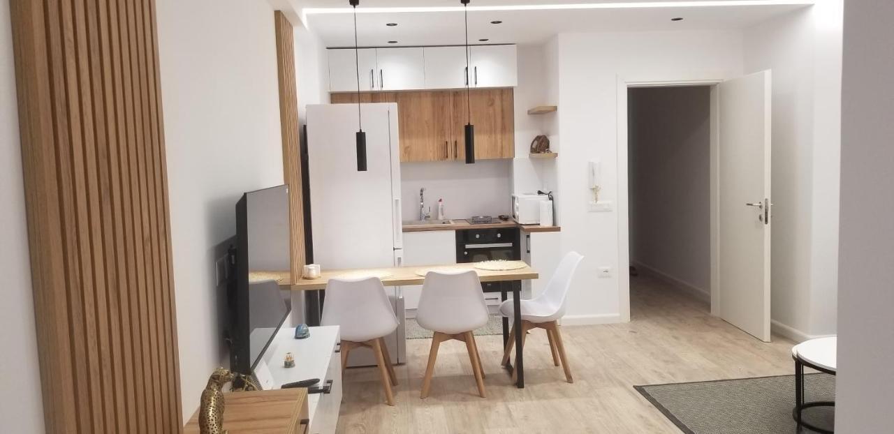 White Apartment 티라나 외부 사진